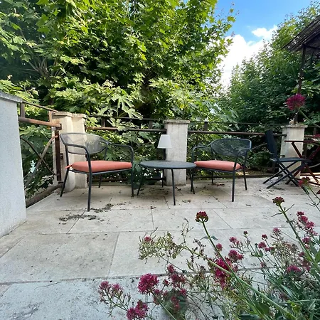 Mas Tareau D Hotes Bed and breakfast