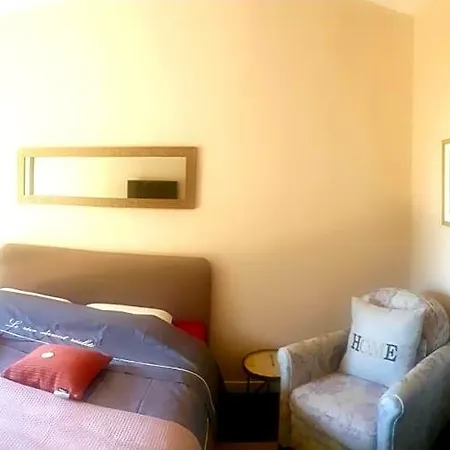 Mas Tareau D Hotes 3* Бокер
