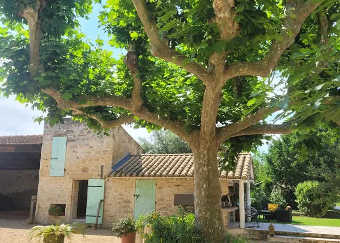 Bed and Breakfast Mas Tareau D Hotes 3*
